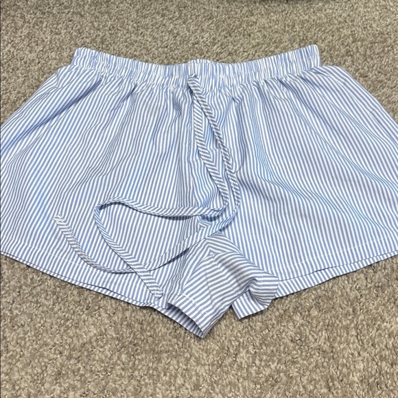 Blue & White Striped poplin Shorts cotton blend material with elastic waistband - Picture 1 of 8